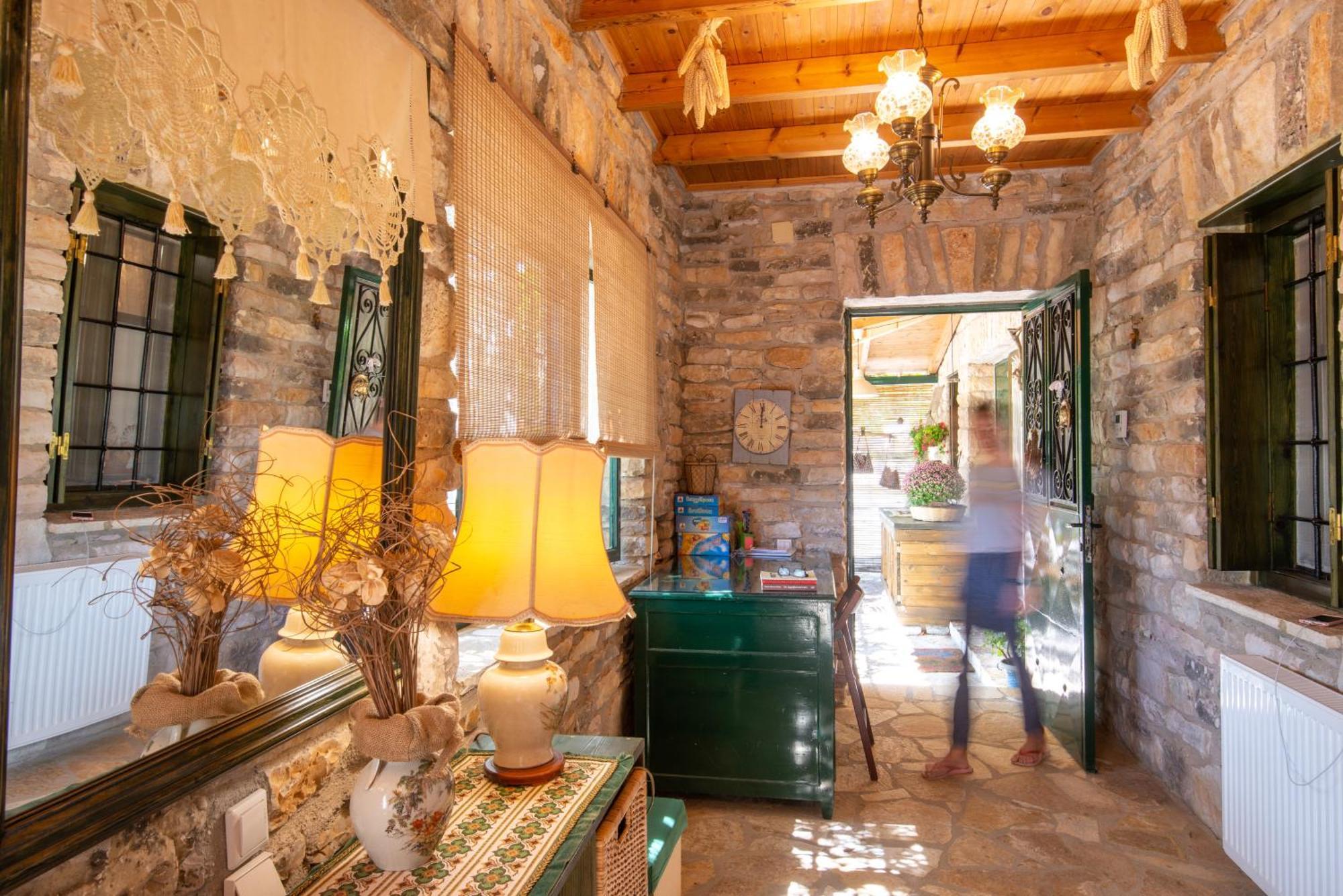 Liodentro - Olea Villa Plataria Exterior photo