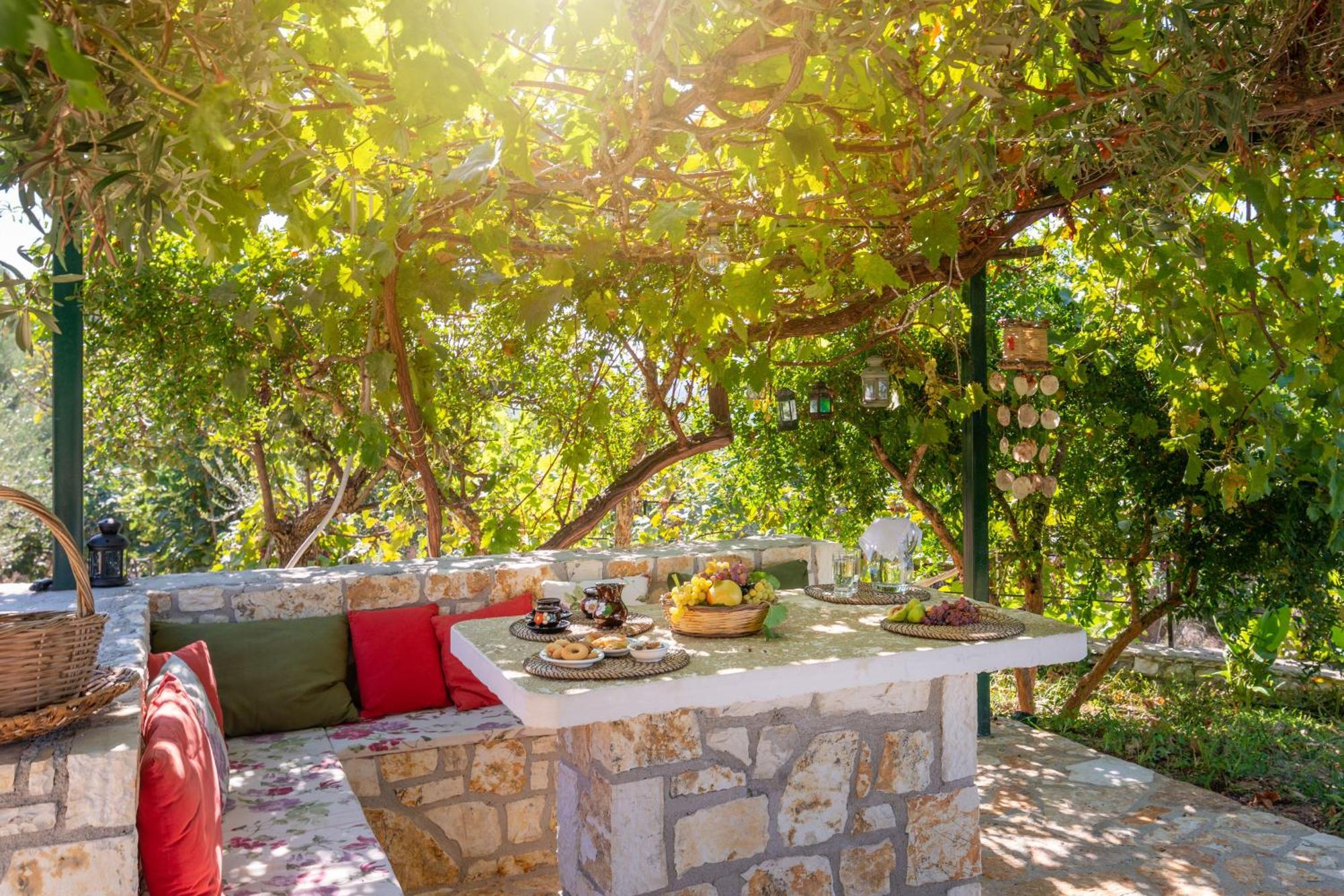 Liodentro - Olea Villa Plataria Exterior photo